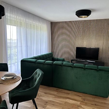 Luxury Apartment - Astro Dunajská Streda Zewnętrze zdjęcie