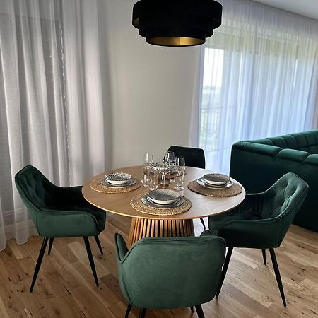 Luxury Apartment - Astro Dunajská Streda Zewnętrze zdjęcie