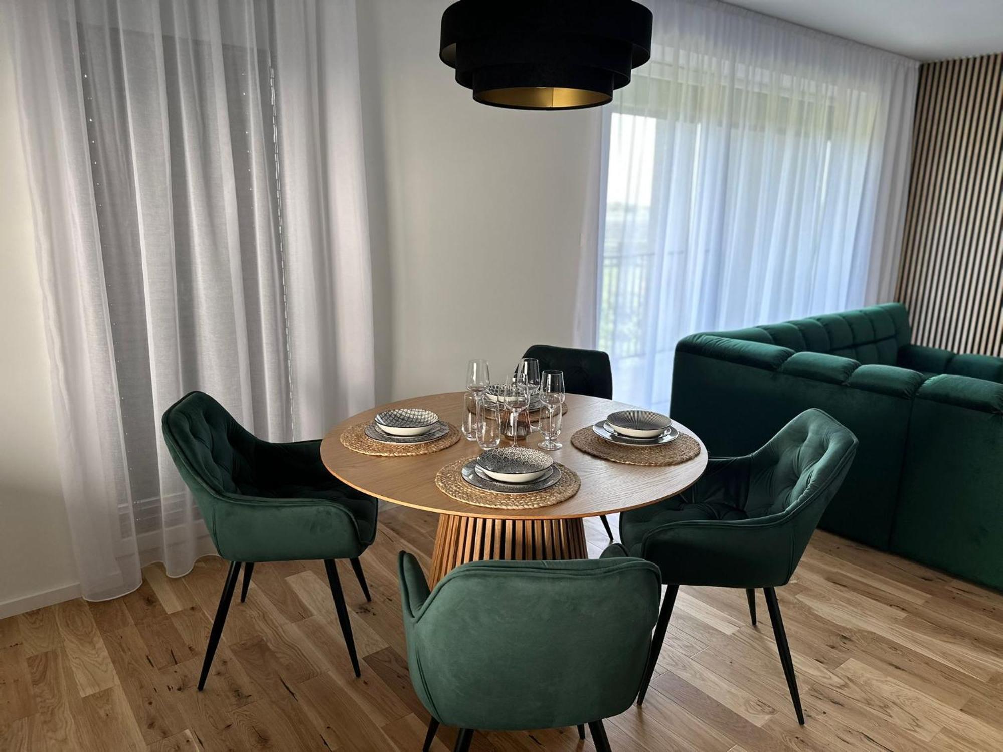 Luxury Apartment - Astro Dunajská Streda Zewnętrze zdjęcie